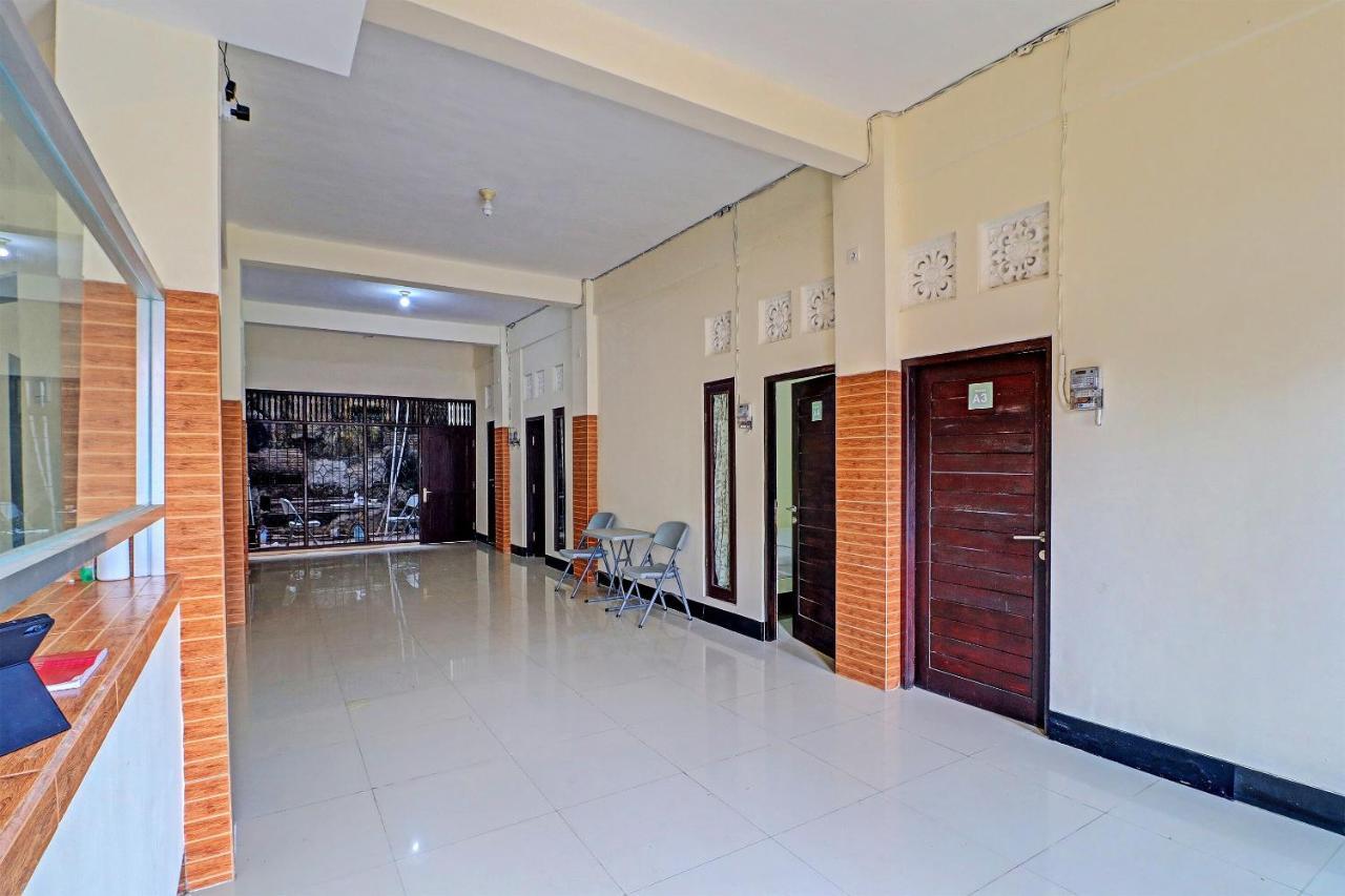 Oyo 91864 Holistic Stay Jimbaran מראה חיצוני תמונה