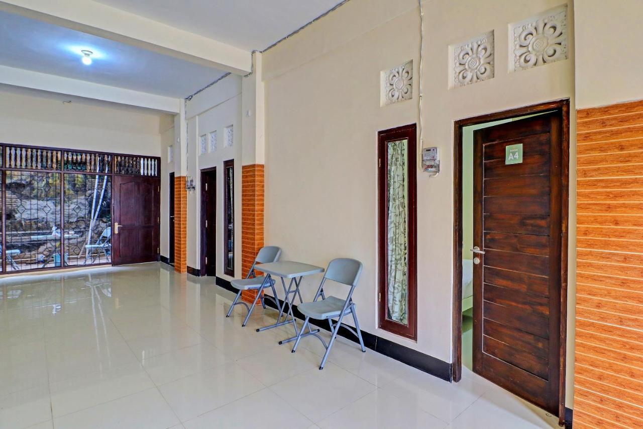 Oyo 91864 Holistic Stay Jimbaran מראה חיצוני תמונה