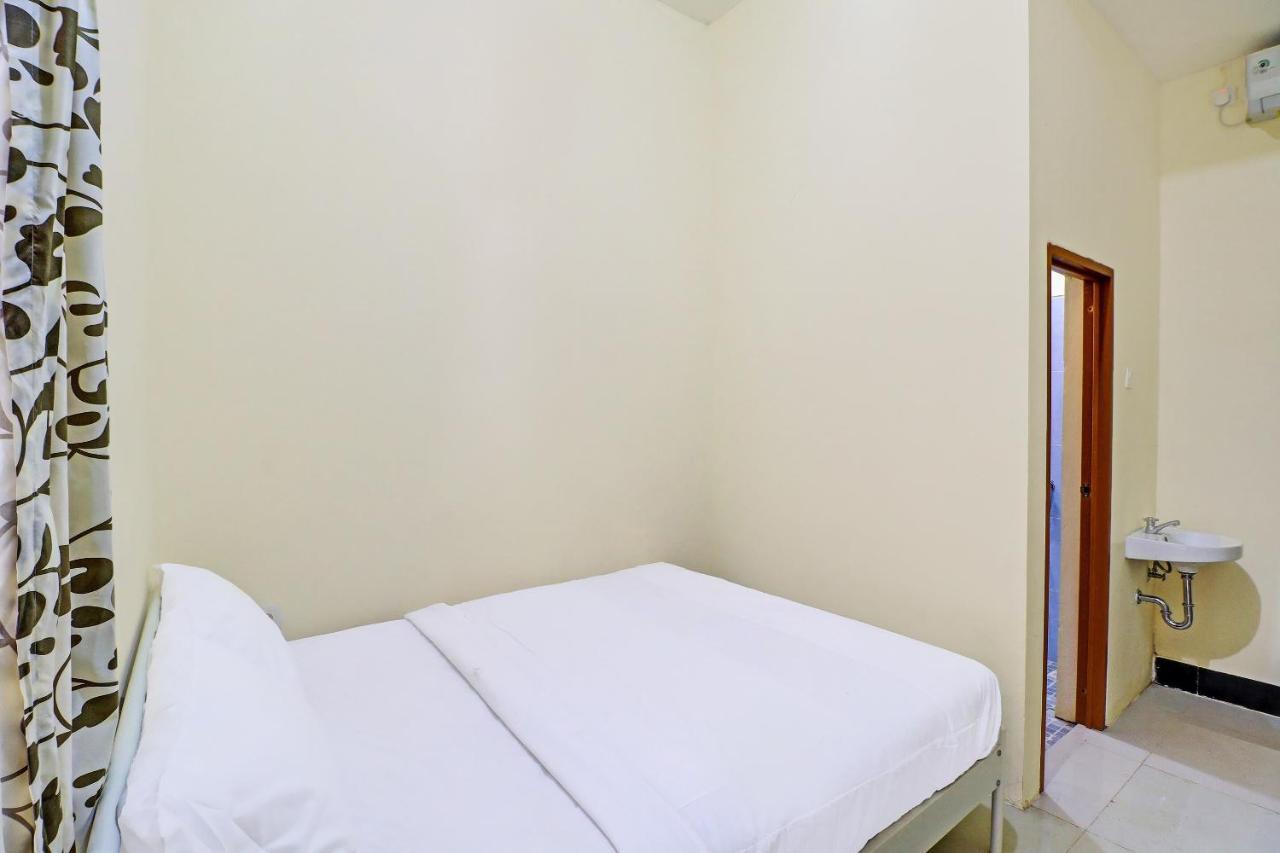 Oyo 91864 Holistic Stay Jimbaran מראה חיצוני תמונה