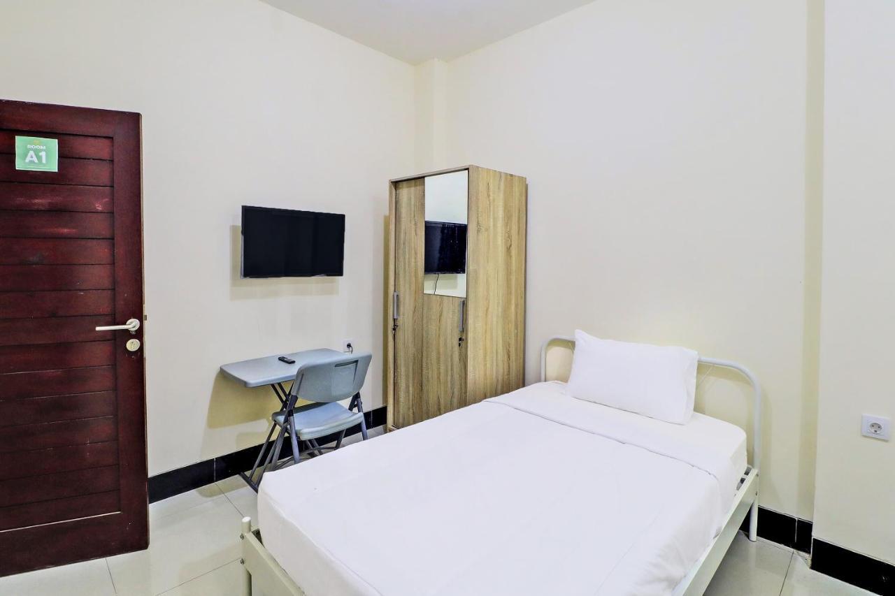 Oyo 91864 Holistic Stay Jimbaran מראה חיצוני תמונה